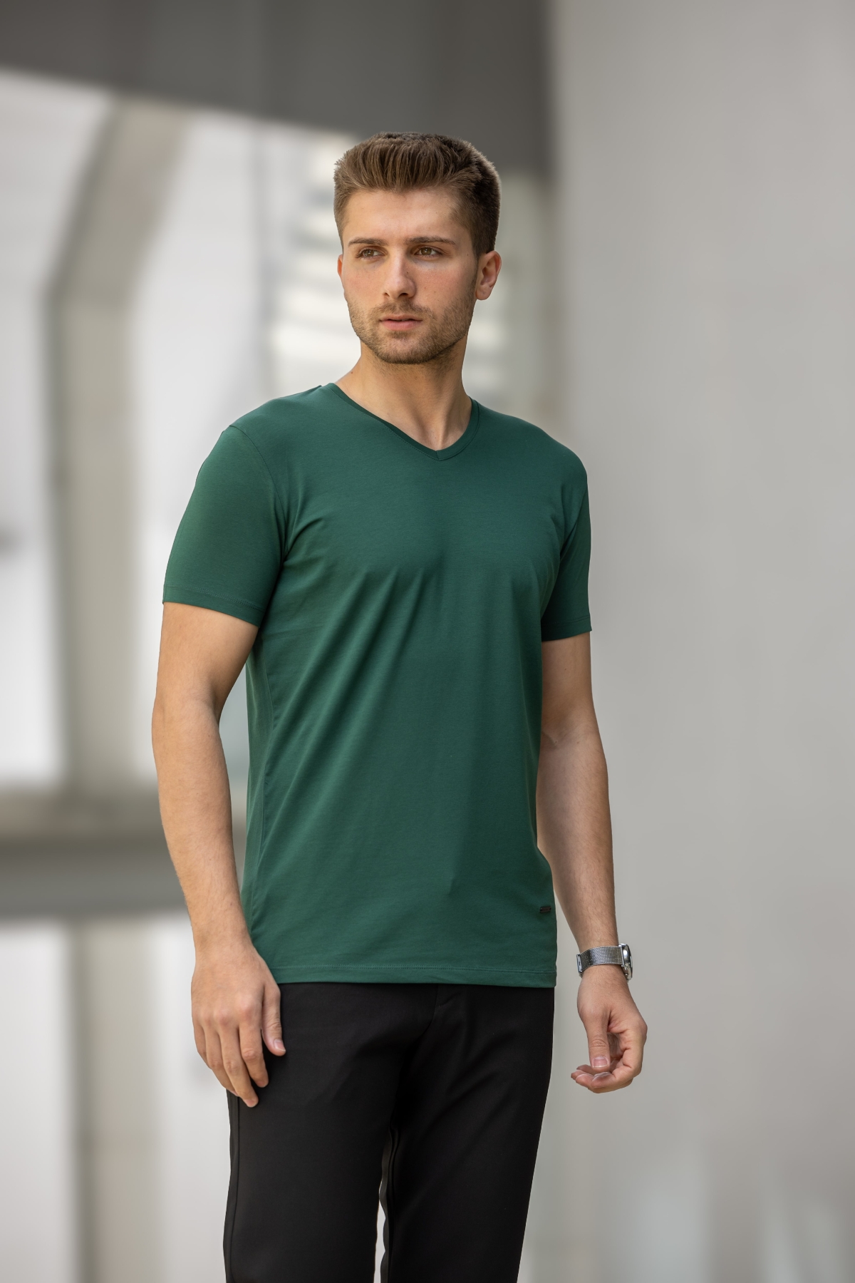 GABAGE Slim Fit V Yaka Pamuklu Tişört - Yeşil - 3